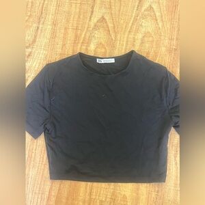 Black crop top size medium